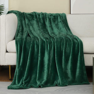 Forest Green Fleece Blanket with Pillowcases