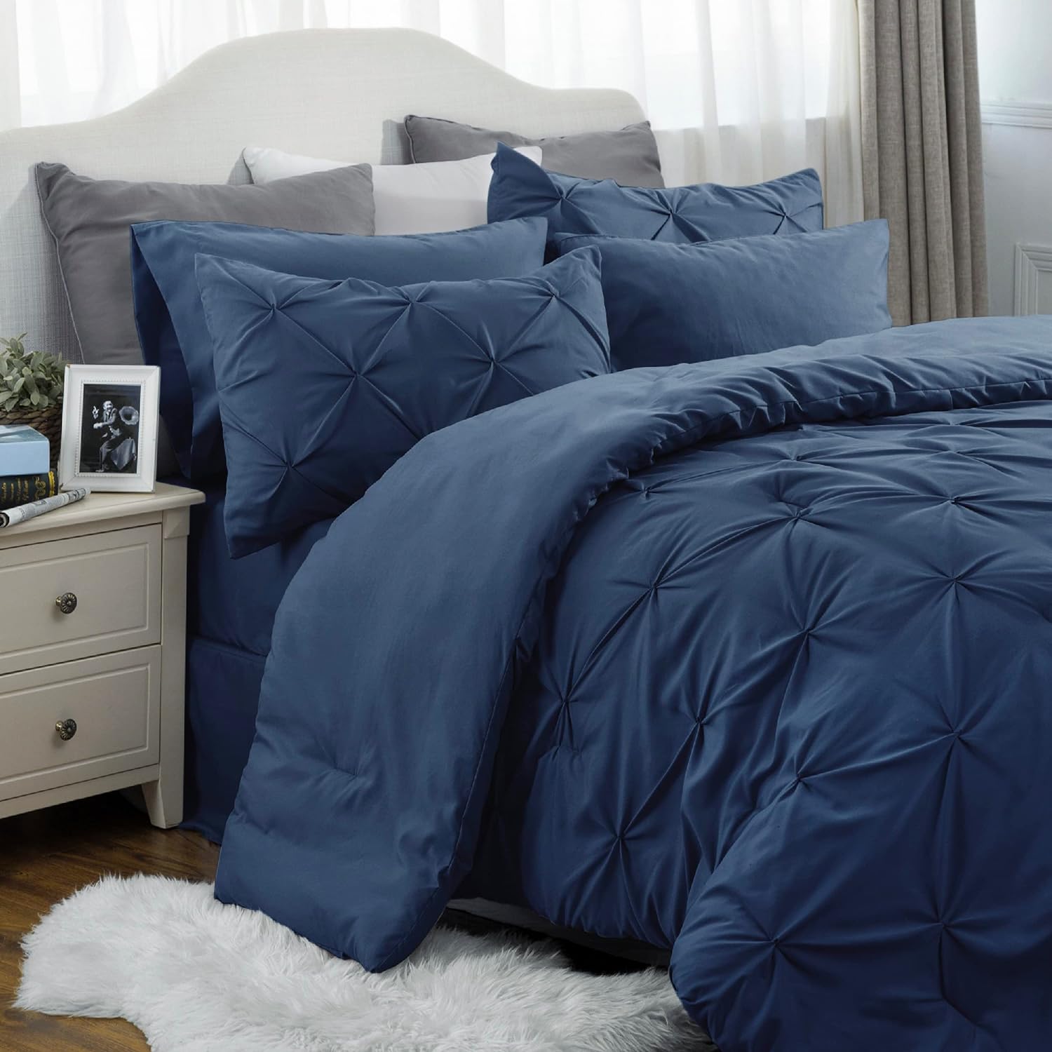 8 PCs Navy Pin-tuck Duvet Set