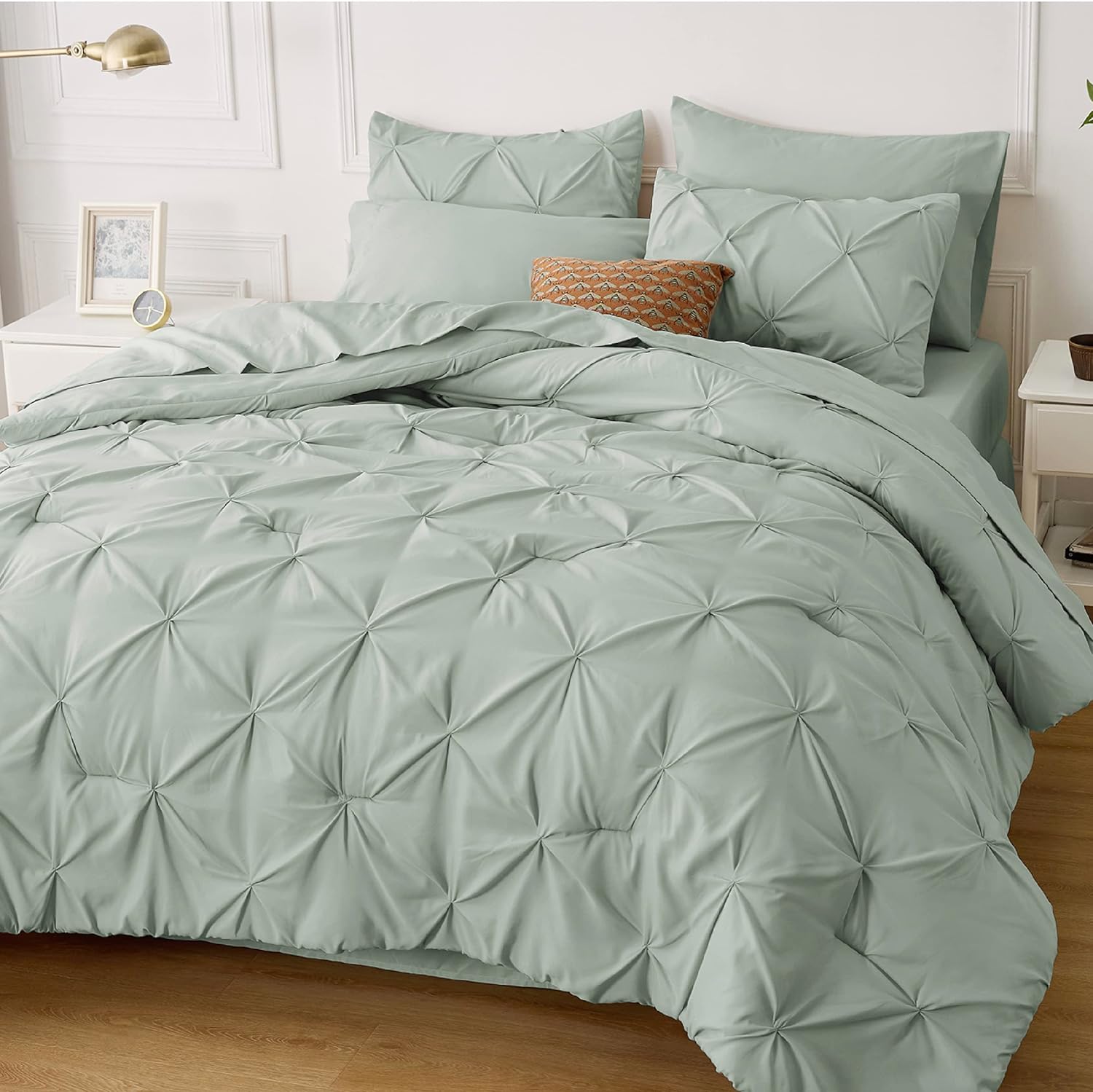 Sage Green Pin-tuck Duvet Cover