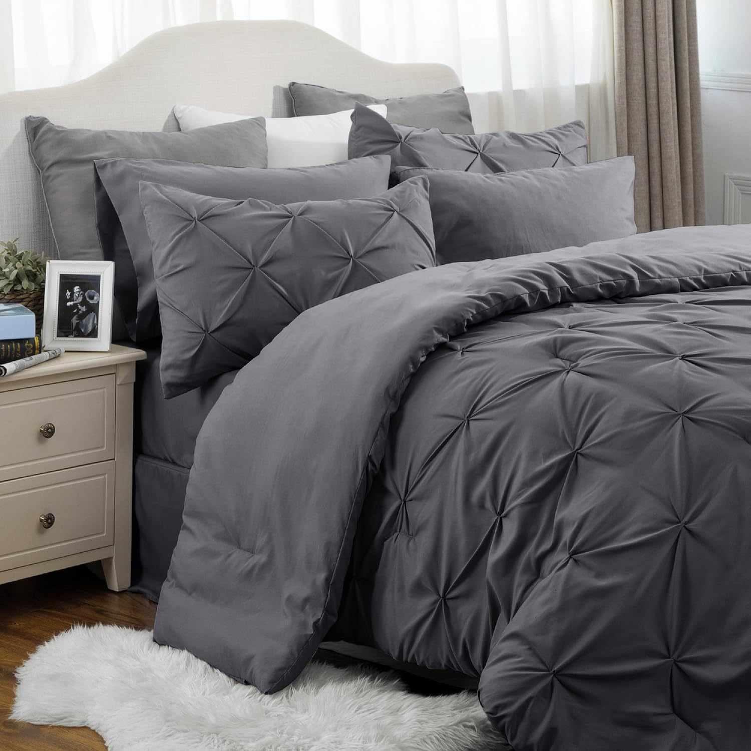 8 PCs Charcoal Pin-tuck Duvet Set